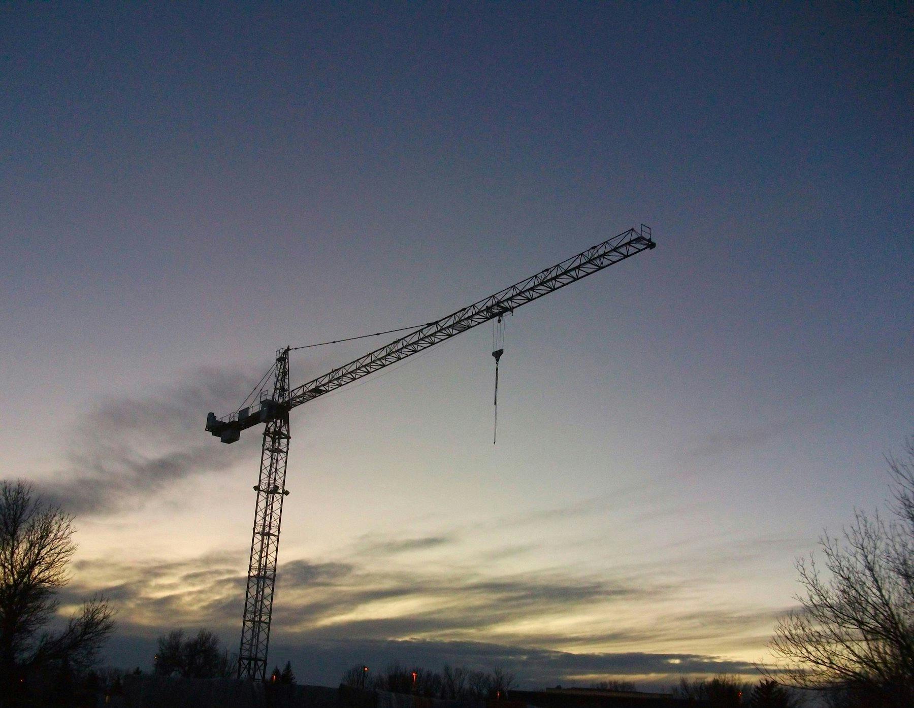 66fb22caf503dd9a88766d7e Construction Crane 4113242009