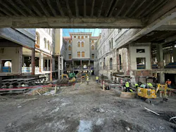 Tomochichi Federal Building and U.S. Courthouse, Photo courtesy Brasfield & Gorrie Tomochichi Federal Building and U.S. Courthouse, Photo courtesy Brasfield & Gorrie