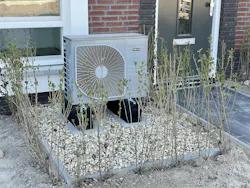 Nine states pledge to transition to heat pumps for residential HVAC and water heating. Image by HarmvdB from Pixabay Nine states pledge to transition to heat pumps for residential HVAC and water heating. Image by HarmvdB from Pixabay