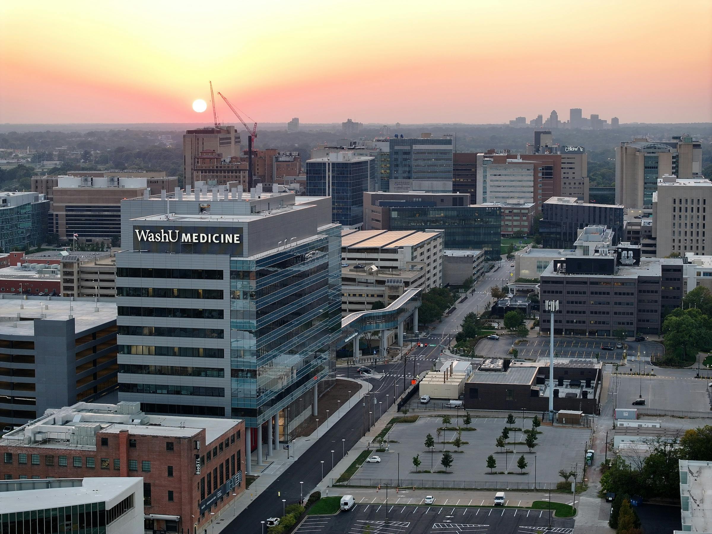 In St. Louis&rsquo; Cortex Innovation District, Washington University School of Medicine recently opened its new Jeffrey T. Fort Neuroscience Research Building. Photo courtesy McCarthy Building Companies