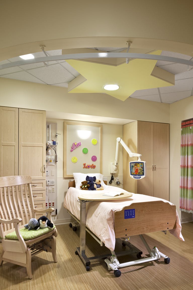 Elizabeth Seton Pediatric Center Int Resident Room Single Copyright Chris Cooper