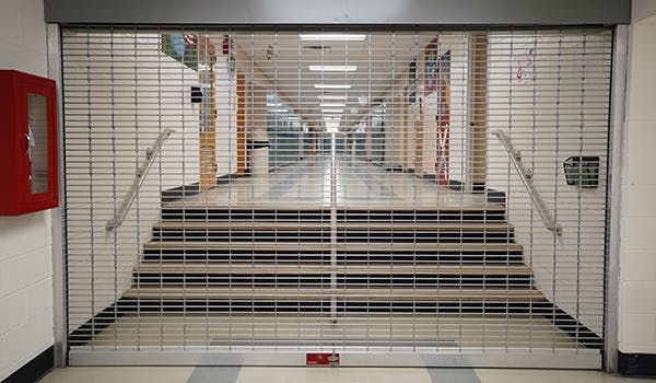 Crossing Gard Grille Threat Protect 600x350@72 (1) (1)