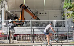 R O B Structural Oscillations Photoby Nycdot R O B Structural Oscillations Photoby Nycdot