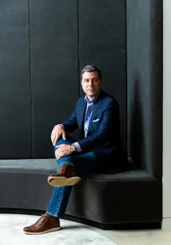 JONATHAN NINNIS JONATHAN NINNIS