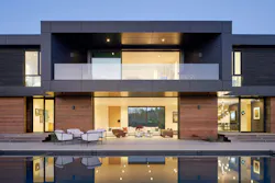 Designed for fire safety with ALPOLIC/fr® Designed for fire safety with ALPOLIC/fr®