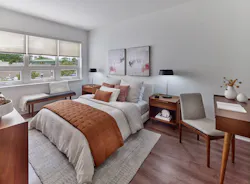 AVENUE & GREEN BEDROOM AVENUE & GREEN BEDROOM