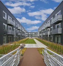 Du Charme%20 Place%200010 Du Charme%20 Place%200010