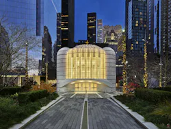 St.Nicholas Greek Orthodox Church and National Shrine at dusk Photo © Alan Karchmer for Santiago Calatrava St.Nicholas Greek Orthodox Church and National Shrine at dusk Photo © Alan Karchmer for Santiago Calatrava