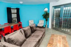 Ku Xlarge%20%286%29 Ku Xlarge%20%286%29