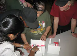 Selis%20 Manor%20 Residents%20 Model Selis%20 Manor%20 Residents%20 Model