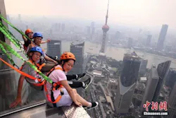 Jin Mao Tower Skywalk2 Jin Mao Tower Skywalk2