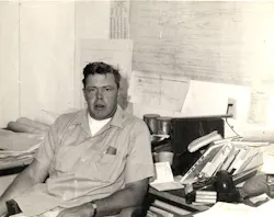 Paul%20as%20 Super%20in%20the%20office Paul%20as%20 Super%20in%20the%20office