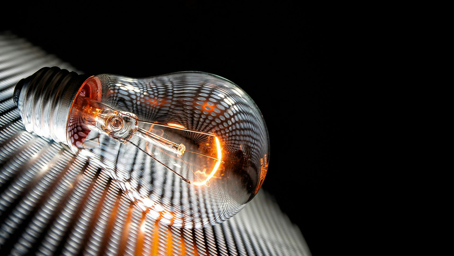 6753336b8196b35cba89bd6d Lightbulb4297600 1920