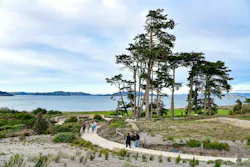 Battery Bluff Park in San Francisco transforms a former transit corridor into a 16-acre green space with trails and gardens. Photo © Gareth Gooch Battery Bluff Park in San Francisco transforms a former transit corridor into a 16-acre green space with trails and gardens. Photo © Gareth Gooch