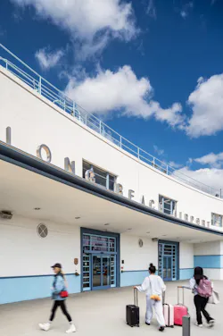 Long Beach Airport renovation. Photo courtesy Studio One Eleven Long Beach Airport renovation. Photo courtesy Studio One Eleven