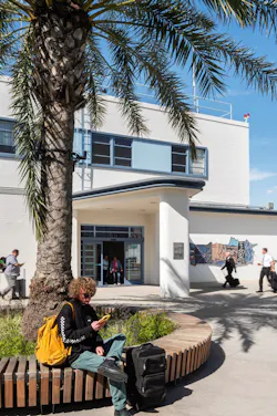 Long Beach Airport renovation. Photo courtesy Studio One Eleven Long Beach Airport renovation. Photo courtesy Studio One Eleven