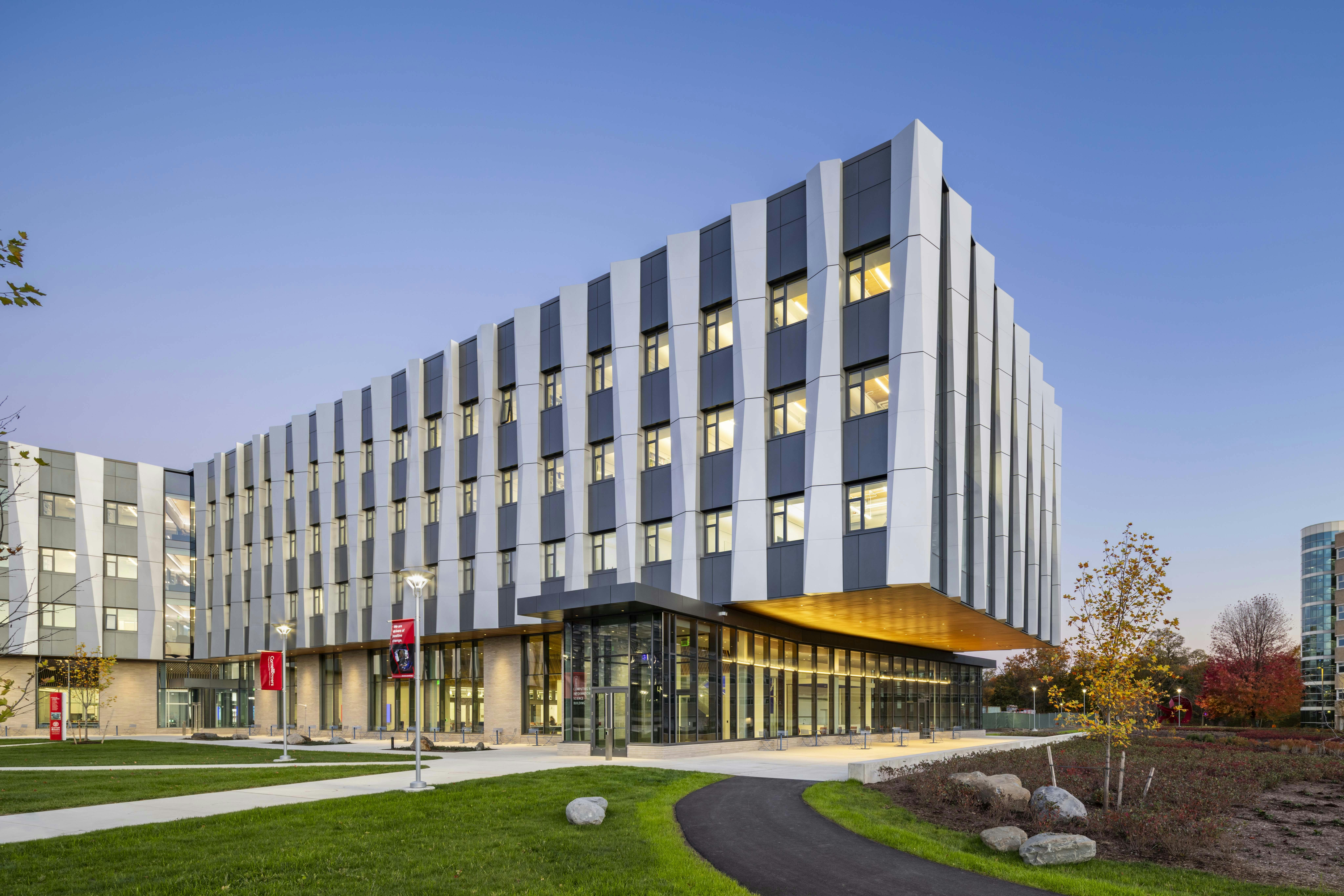 Photo credit: Albert Vecerka/Esto, courtesy Leers Weinzapfel Associates