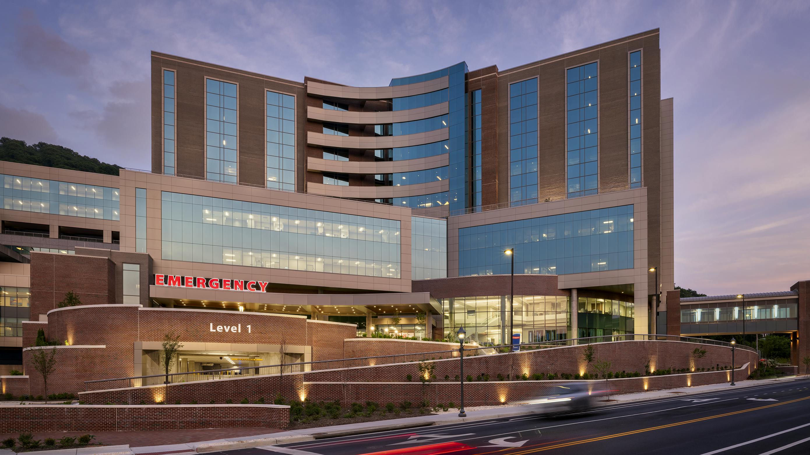 Carilion Roanoke Memorial Hospital, Roanoke, Va. Photo &copy; Jeremiah Hull