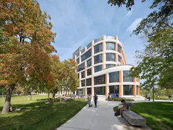 University of Illinois Chicago UIC Computer Design, Research, and Learning Center. Photo: Bruce Damonte University of Illinois Chicago UIC Computer Design, Research, and Learning Center. Photo: Bruce Damonte