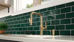 1651540535789 Californiafaucets Quadspout Edit 1651540535789 Californiafaucets Quadspout Edit