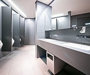 1652186232692 B 0116 Buzz Bathroom