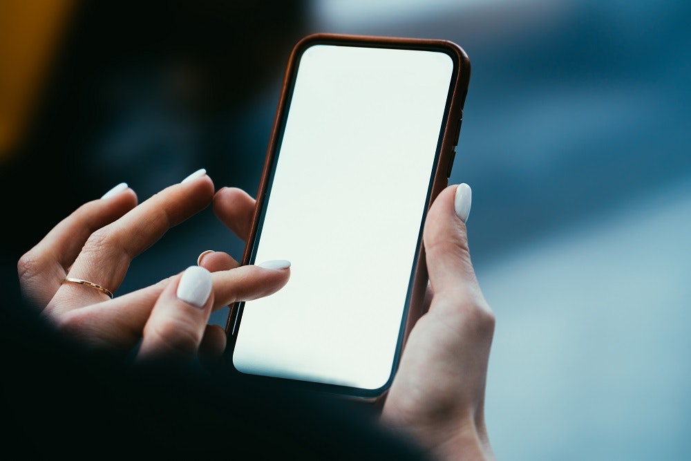 1652200899124 Greetly Smartphoneaccess 1000