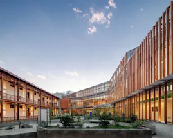 1652200932376 Courtyard Hero Web 1652200932376 Courtyard Hero Web