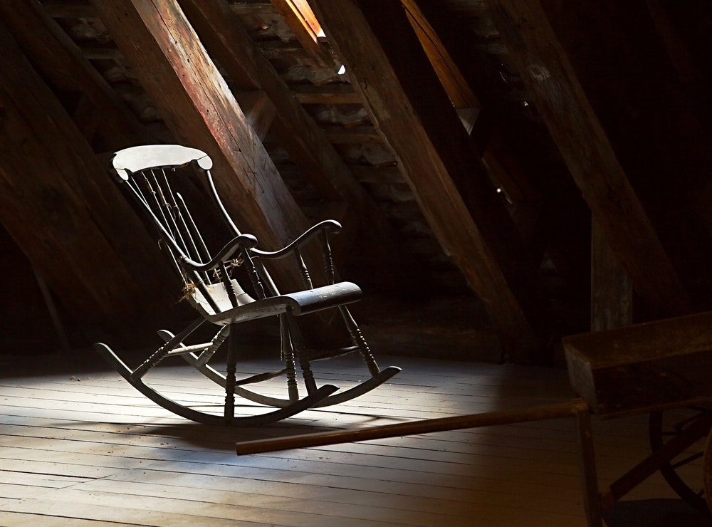 1652286550321 Rocking Chair1