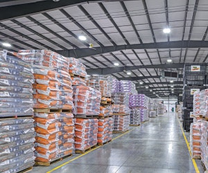 1652314171178 B 0415 Feature Casestudy Warehouse