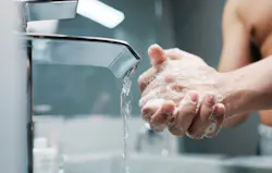 1652318450015 Manwashinghandsbathroom 1652318450015 Manwashinghandsbathroom