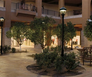 1652320447109 B 1110 En Providenceledfix