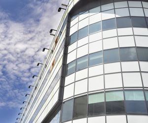 1652321997117 B 0909 Nonresidential Const Declines