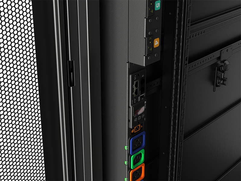 1652370538147 Geist Updu Reartightshot1