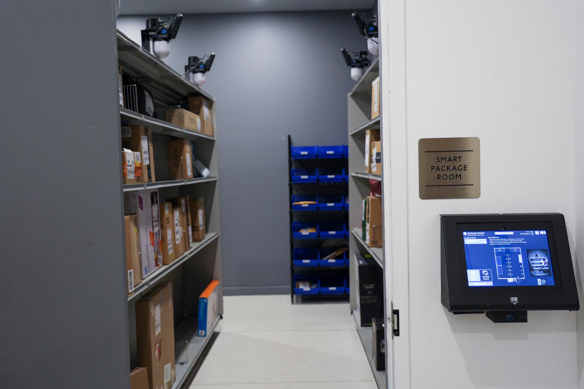 Position Imaging offers the Smart Package Room, a smart mailroom solution equipped with IoT technologies that can simplify postal delivery and pickup.
