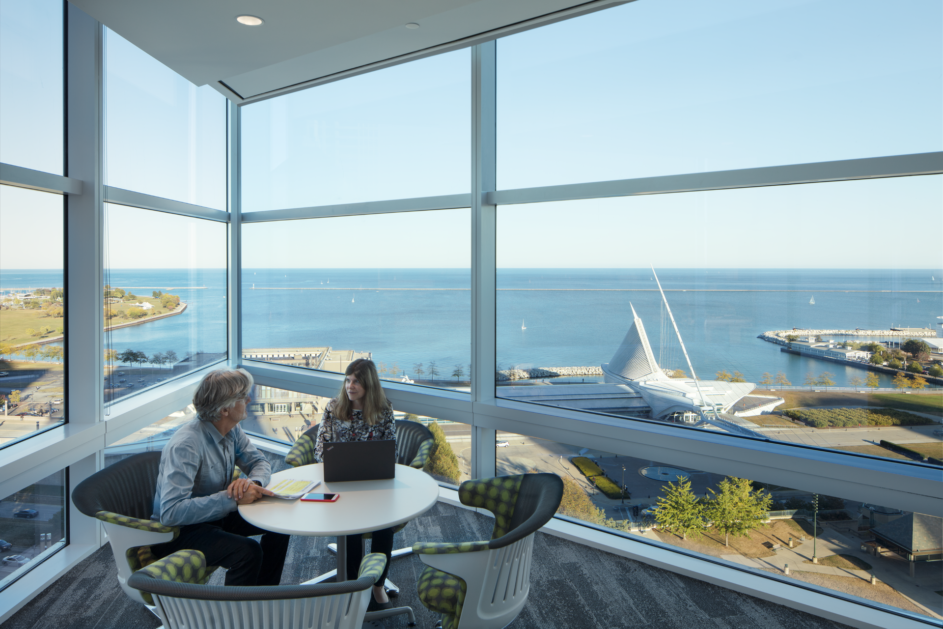 The design of the Northwestern Mutual Tower and Commons maximizes panoramic views. Making the most of the daylight you receive is an important component of mental-health-conscious workplace design, Harris said.