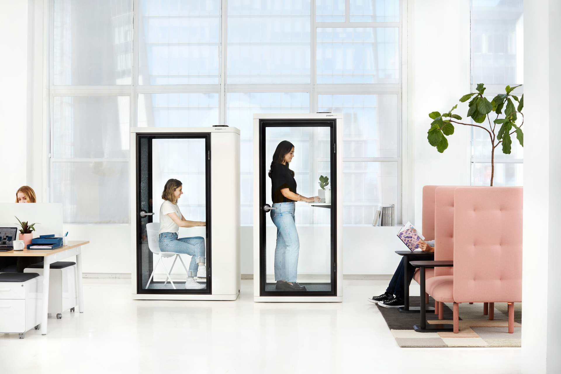 Kimball International Poppin Pod Om Sit And Om Stand 6470c238eee59