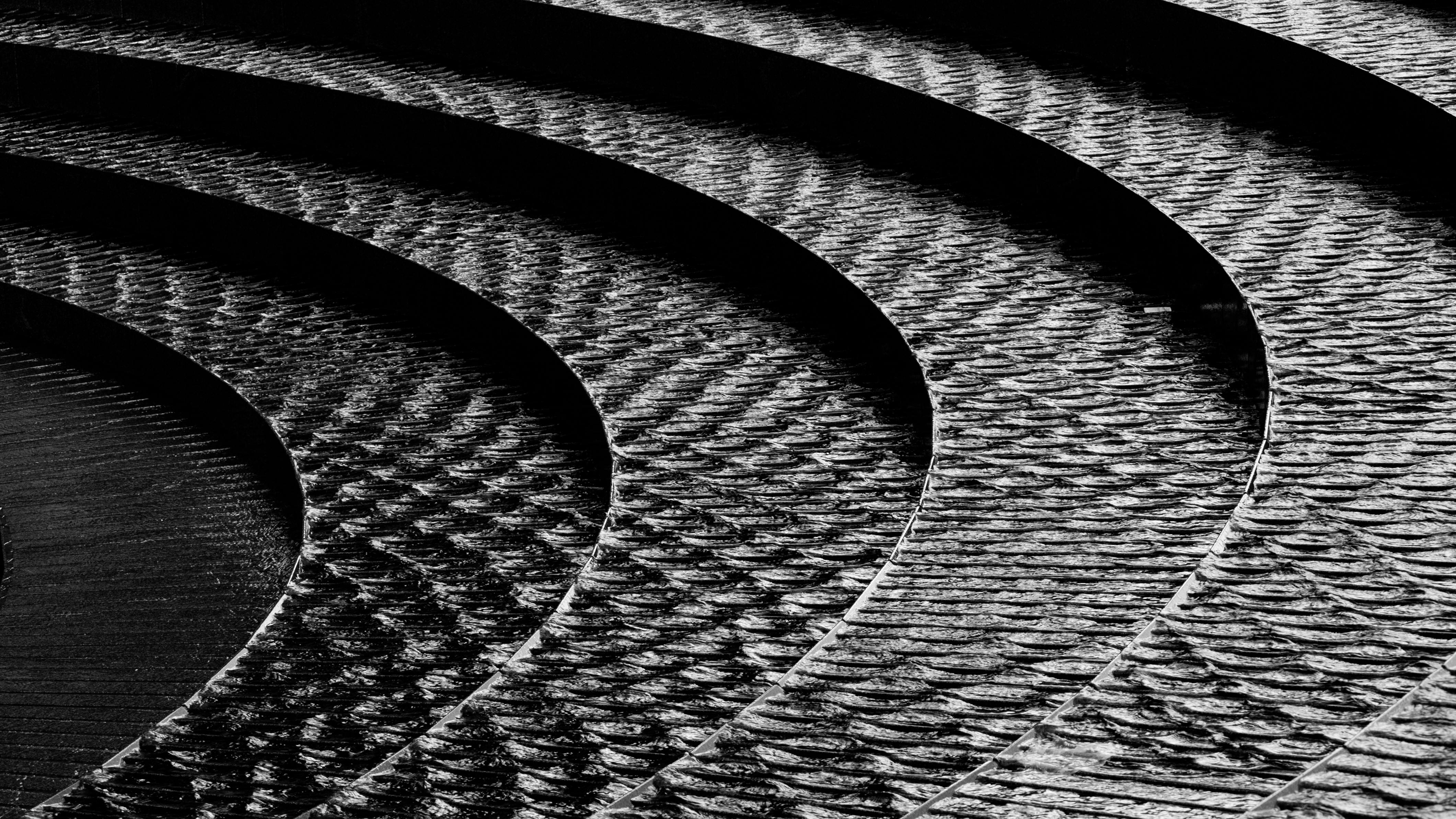 This water feature in Darling Harbour, Sydney, Australia, is an example of what can be achieved with water features in commercial spaces.