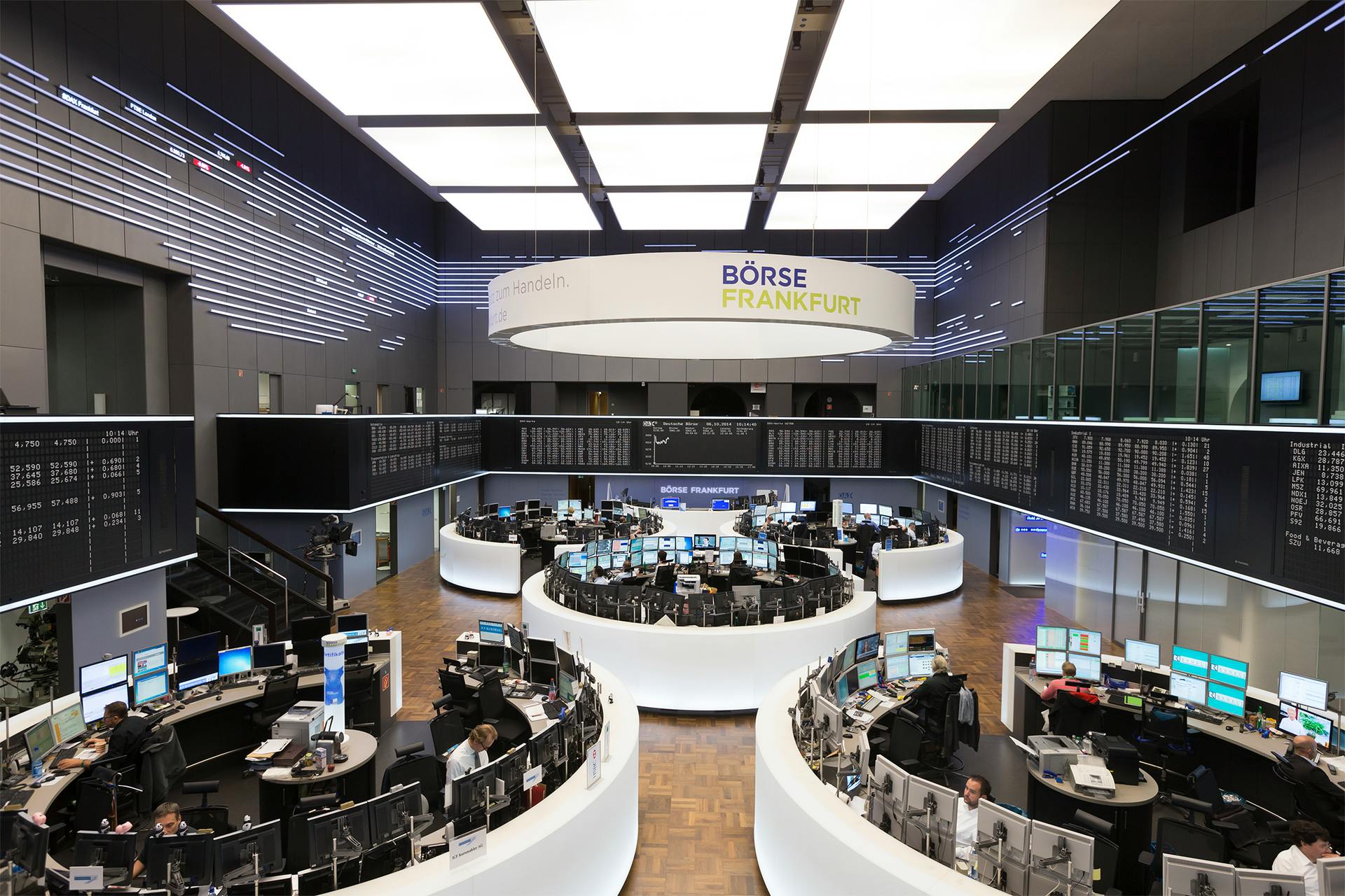 Don&rsquo;t look for the OSR symbol on the Frankfurt Stock Exchange trading floor after next Wednesday, because you won&rsquo;t find it. You might spot ams Osram product, though, as the some of the lighting in the photo above comes from their Traxon unit. (Photo credit: Image courtesy of Deutsche B&ouml;rse AG.)