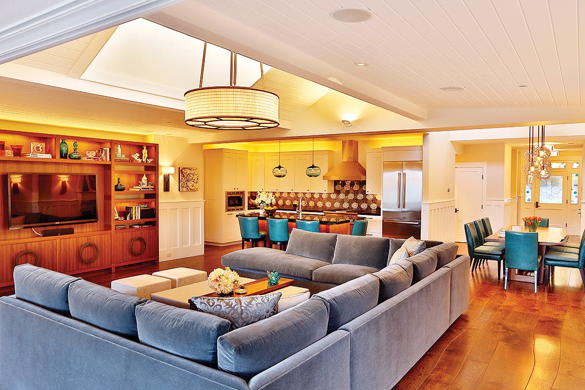 This design illustrates a perfect balance of daylight and electric light. Light layers are well articulated; CCT, luminaire location, and light levels all work in harmony; skylights and windows are considered almost as additional luminaires; and glare is completely absent. This can be seen as an example of excellent design and integrative lighting, where beauty, health, comfort, and efficiency are all achieved without tradeoffs. Lighting Design: Randall Whitehead, Interior Design: Kristi Will Home + Design. (Photo credit: Image by Dennis Anderson, courtesy of Randall Whitehead.)