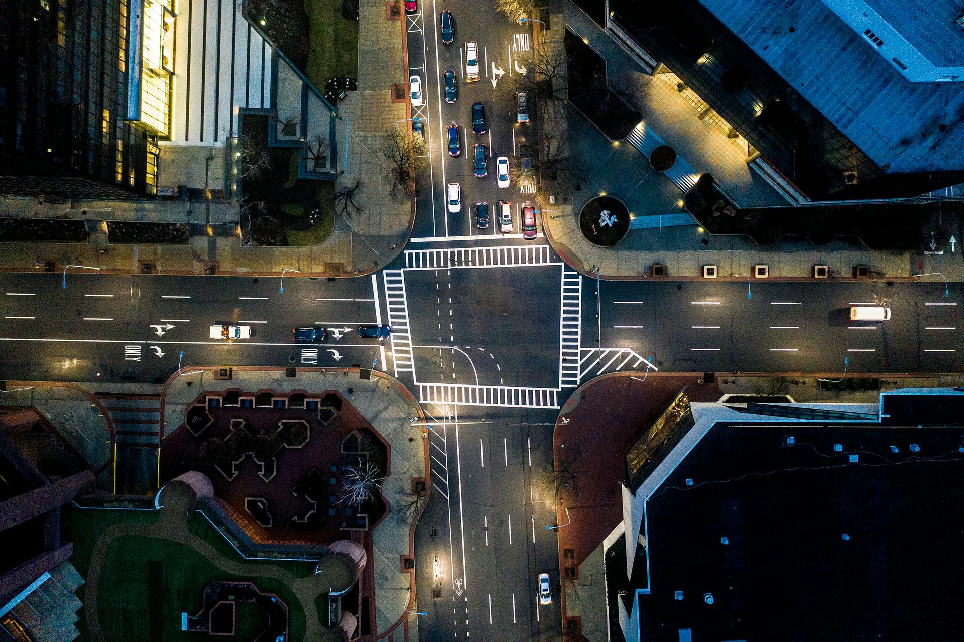 The latest outdoor area lighting news features this connected LED street-light project in New York State, a partnership between Signify and the New York Power Authority to replace as many as 500,000 legacy luminaires. (Photo credit: Image courtesy of Signify.)