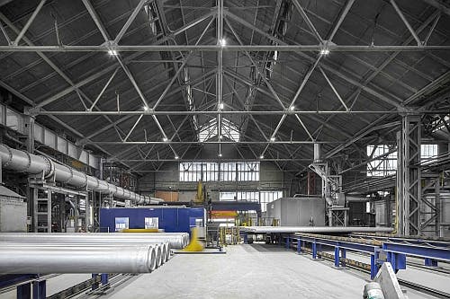 Zumtobel LaaS deal guarantees lux levels at aluminum plant