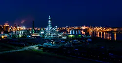 Refineries have to be well lit for safety reasons at night, so there’s no other way to mitigate circadian disruption than by minimizing the blue content, says Circadian Light CEO Dr. Martin Moore-Ede. (Photo credit: Image by David Mark from Pixabay.) Refineries have to be well lit for safety reasons at night, so there’s no other way to mitigate circadian disruption than by minimizing the blue content, says Circadian Light CEO Dr. Martin Moore-Ede. (Photo credit: Image by David Mark from Pixabay.)