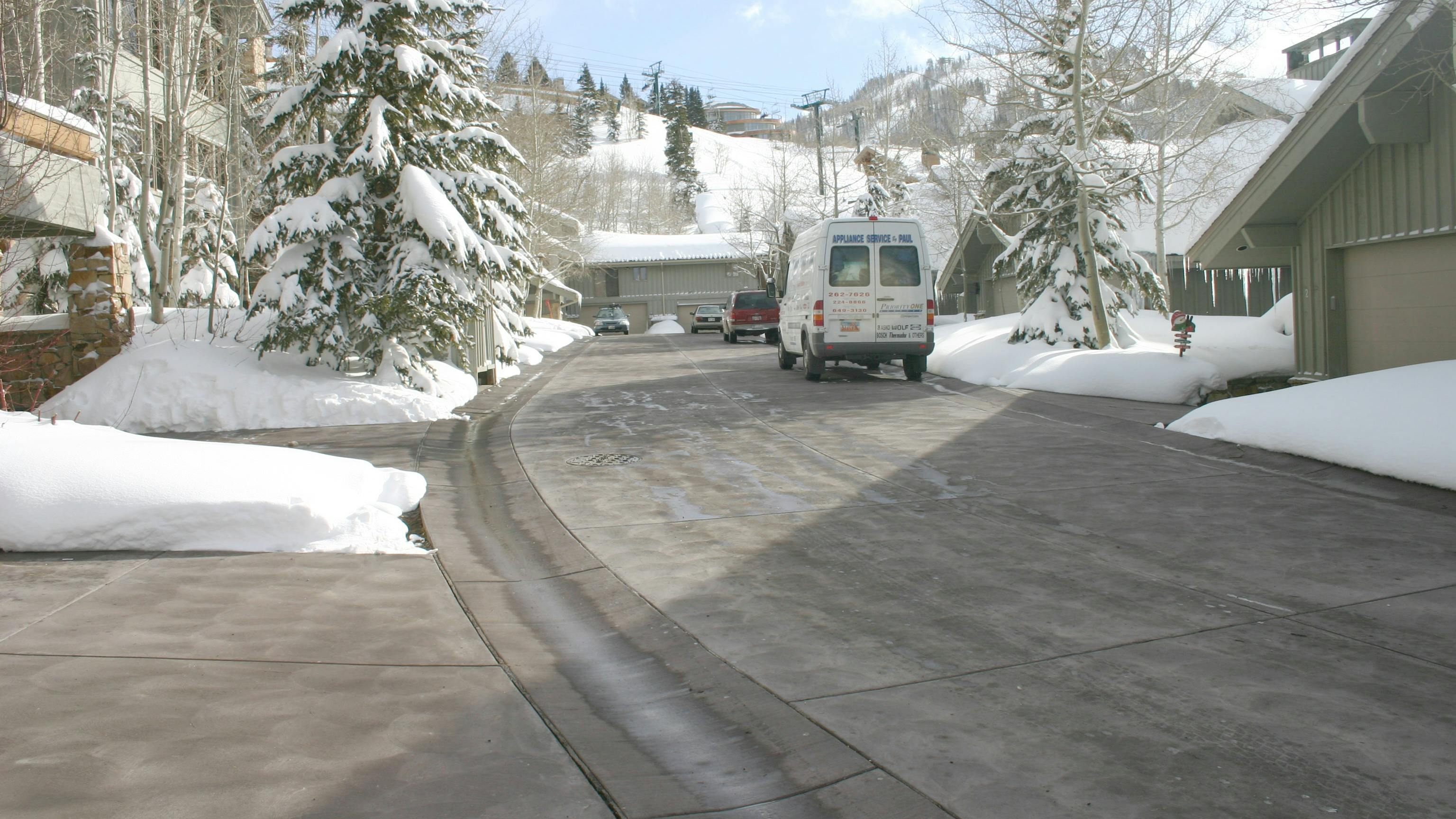 rehau__snow_and_ice_melting_system