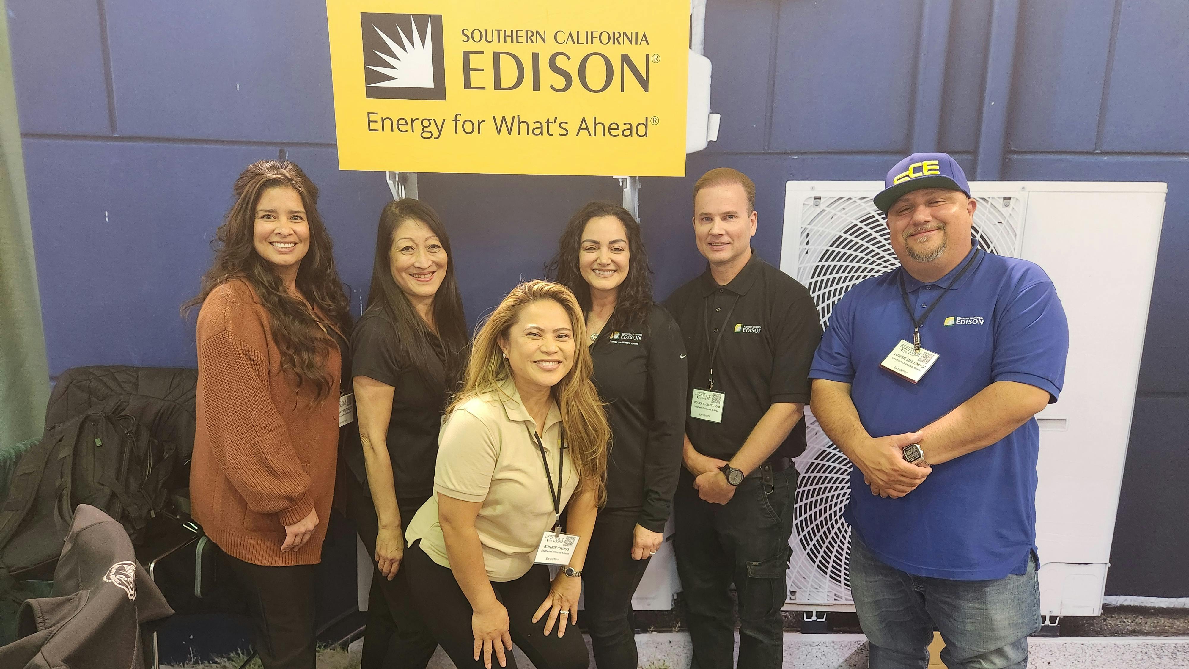 The team from Southern California Edison gathers for a group photo at the 2025 Southern California Facilities Expo.