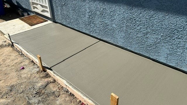 W.R. Meadows - CRISTALLUM