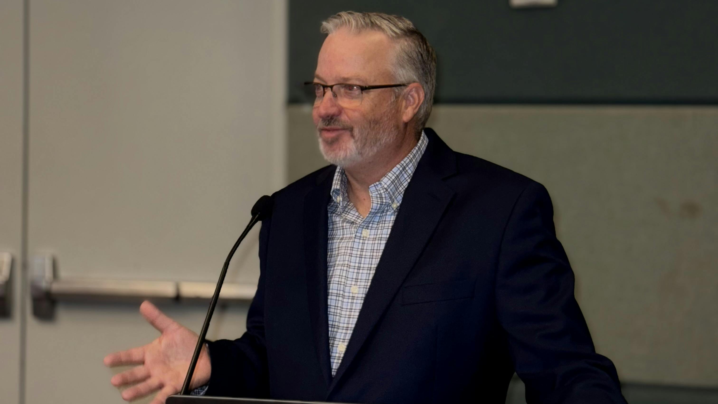 Tom Treanor, chief marketing officer of Sensfix, delivers his presentation &ldquo;AI in Facilities Management: It's Not Just Talk: Real-World Examples&rdquo; at the 2025 Northern California Facilities Expo in Santa Clara, California.