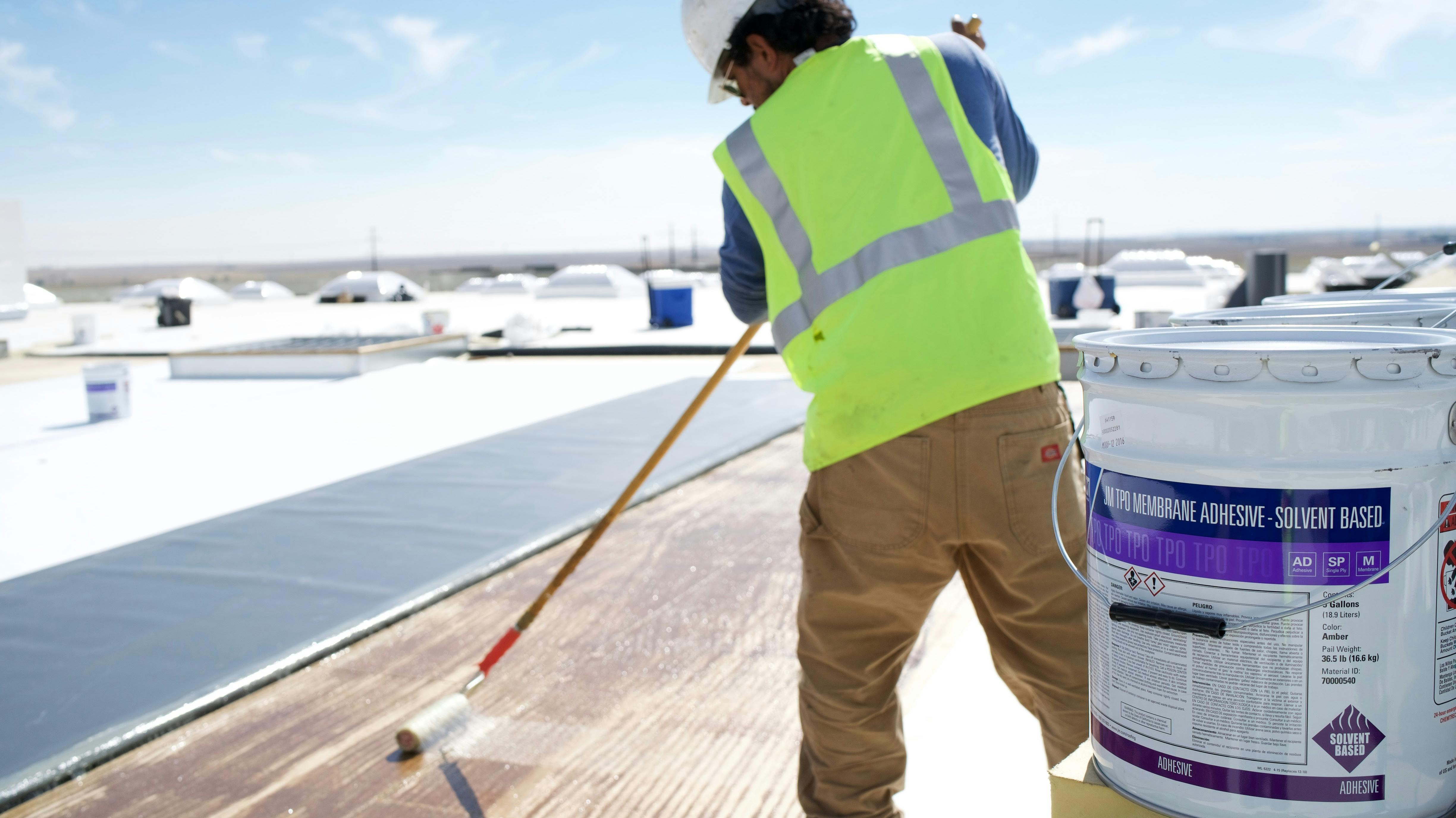 692e007f17ec728b2816169a Johns Manville Jm Quickfoam Adhesive