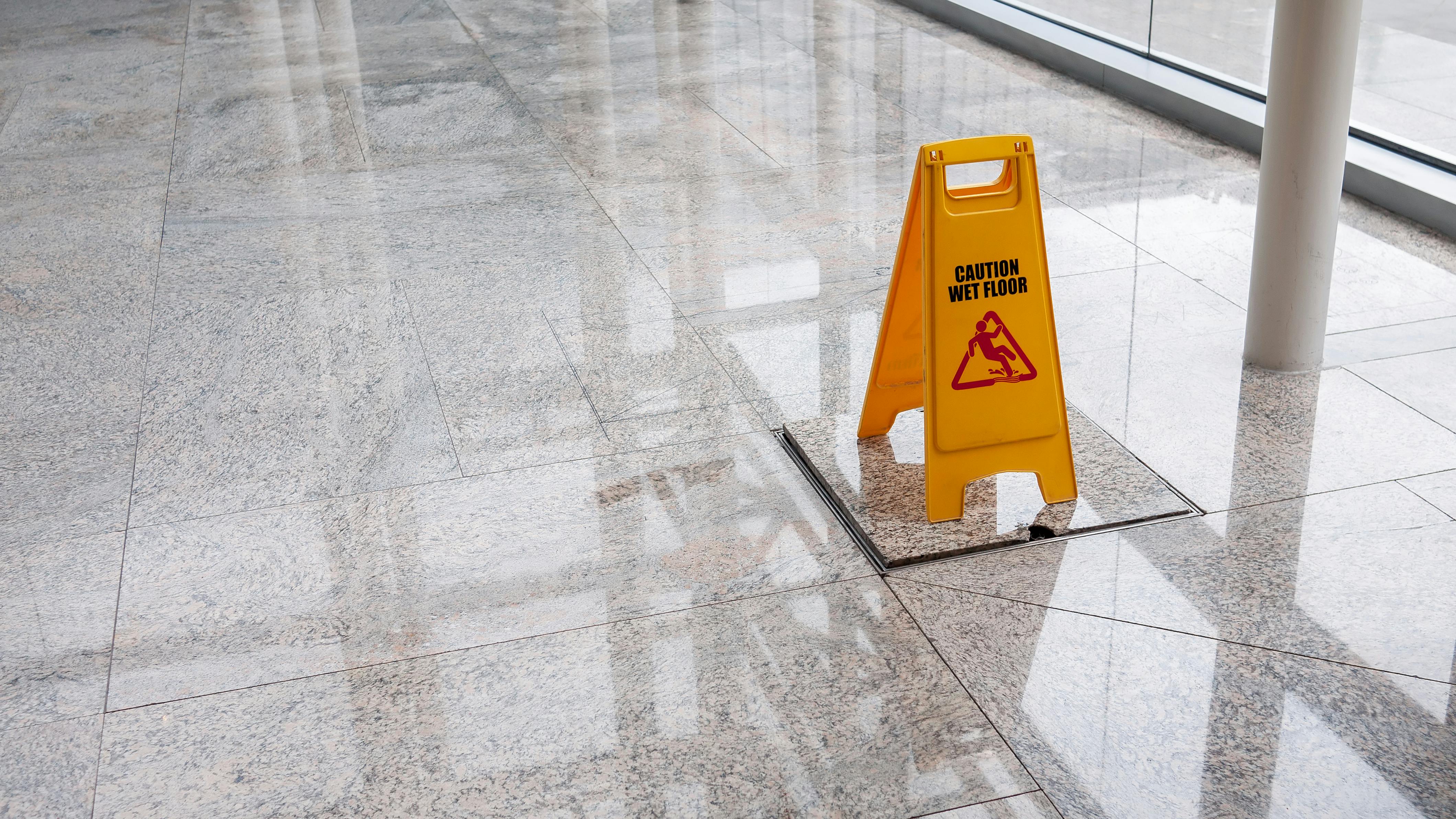 dreamstime_xxl_32703569