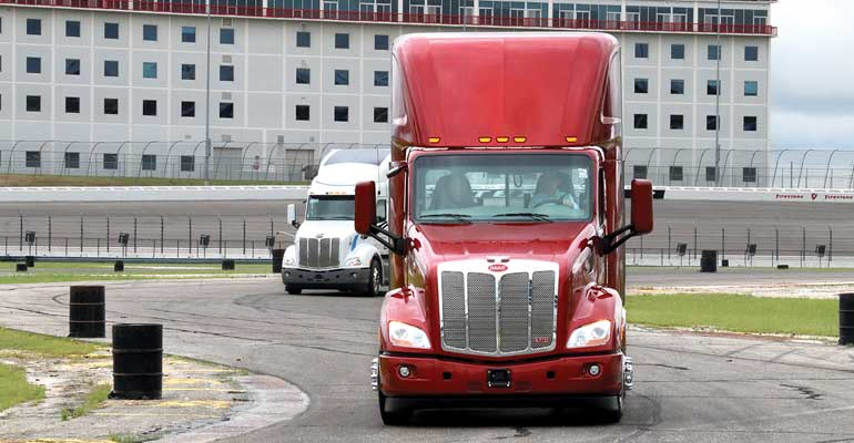 Peterbiltrsquos Model 579 EPIQ is an aerodynamically optimized and technologically advanced truck that can improve fuel economy by up to 14