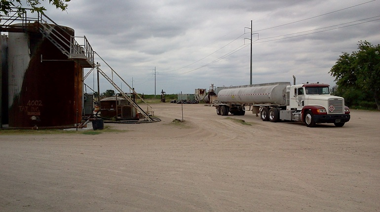 Ikon Midstream Expands With New Laredo Terminal Bulk Transporter